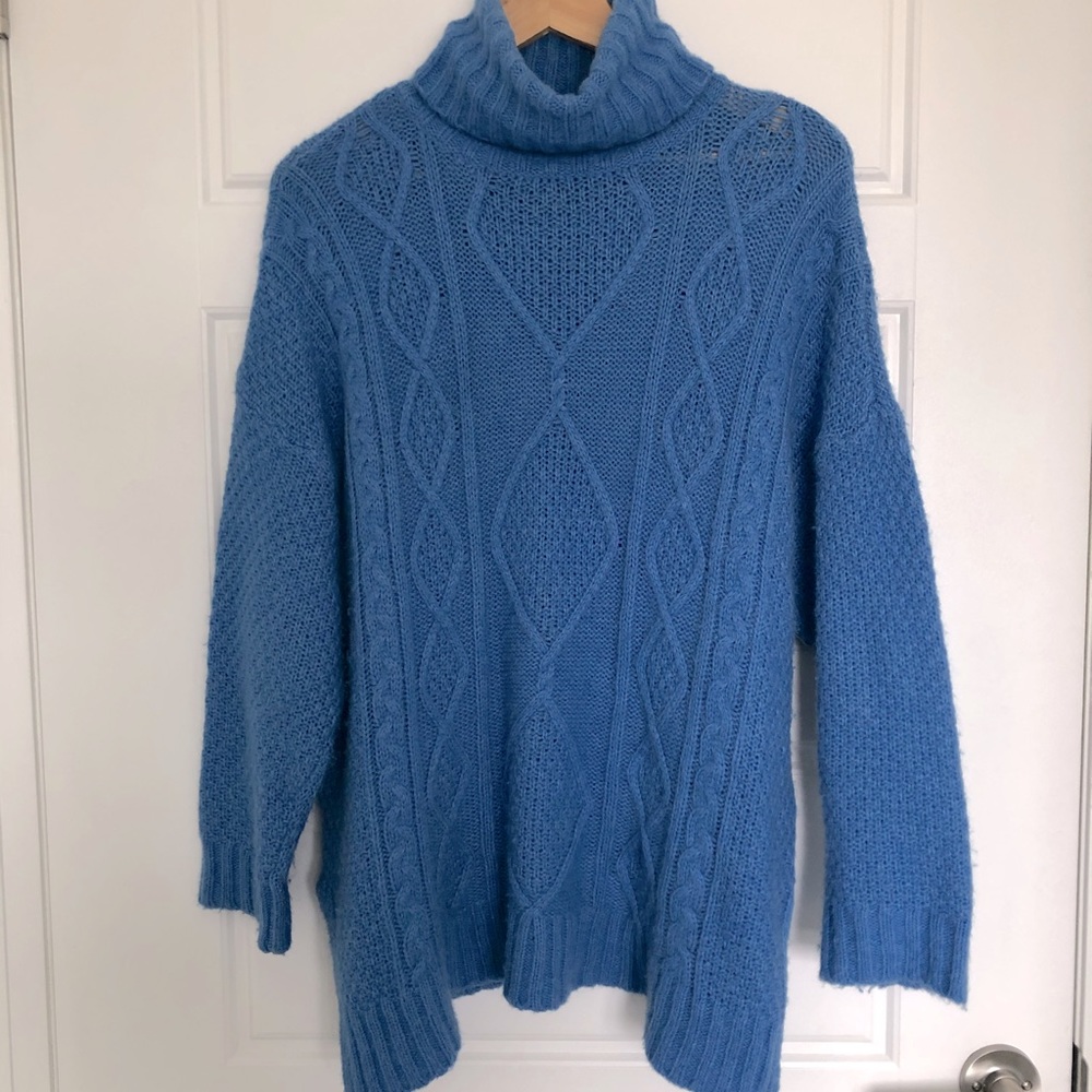 Aerie sweater